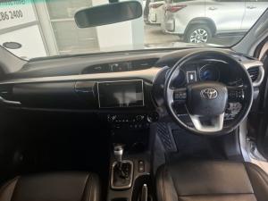 Toyota Hilux 2.8 GD-6 Raider 4X4 automaticD/C - Image 6