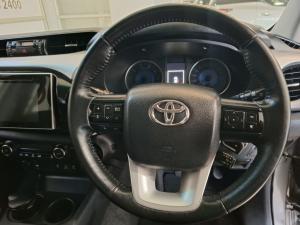 Toyota Hilux 2.8 GD-6 Raider 4X4 automaticD/C - Image 8