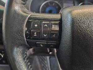 Toyota Hilux 2.8 GD-6 Raider 4X4 automaticD/C - Image 9