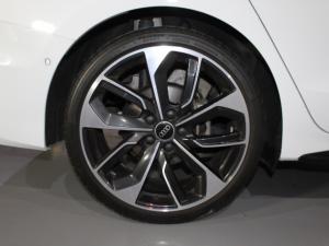 Audi A3 35 TfsiS Line Black TIP - Image 21