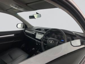 Toyota Hilux 2.0 VvtiP/U Single Cab - Image 11