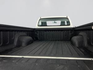 Toyota Hilux 2.0 VvtiP/U Single Cab - Image 17