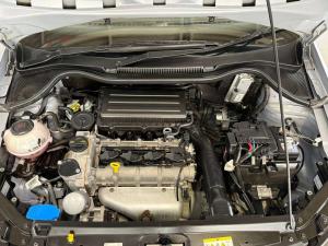Volkswagen Polo Vivo 1.4 Trendline - Image 9