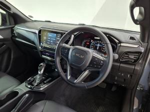 Isuzu D-Max 3.0TD double cab LSE - Image 11