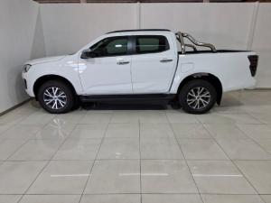 Isuzu D-Max 3.0TD double cab LSE - Image 2