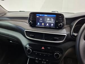 Hyundai Tucson 2.0 Premium - Image 8