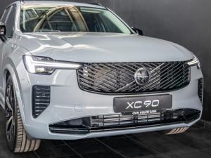 Volvo XC90 T8 Plug-In Hybrid AWD Ultra Dark - Image 9