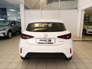 MG MG3 1.5 Comfort manual - Image 4