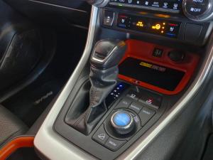 Toyota RAV4 2.0 GX-R AWD - Image 27