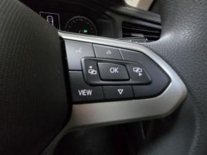 Volkswagen Polo sedan 1.6 auto - Image 12