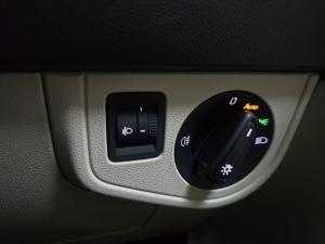Volkswagen Polo sedan 1.6 auto - Image 23