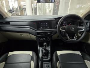 Volkswagen Polo sedan 1.6 auto - Image 7