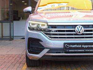Volkswagen Touareg V6 TDI Executive R-Line - Image 5