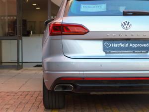 Volkswagen Touareg V6 TDI Executive R-Line - Image 7