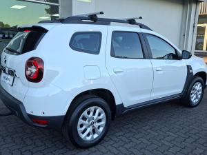 Renault Duster 1.5dCi Zen 4WD - Image 3