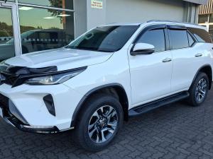 Toyota Fortuner 2.4GD-6 auto - Image 4