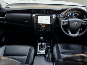Toyota Fortuner 2.4GD-6 auto - Image 6