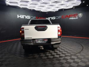 Toyota Hilux 2.8GD-6 Xtra cab Legend auto - Image 5