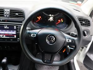 Volkswagen Polo Vivo hatch 1.6 Comfortline auto - Image 13