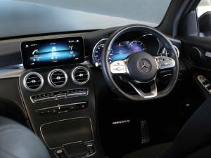 Mercedes-Benz GLC GLC300d coupe 4Matic - Image 23