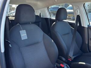 Peugeot 208 1.2 Active - Image 19