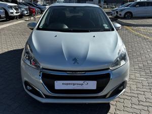 Peugeot 208 1.2 Active - Image 2