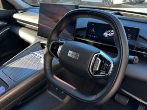 Geely E5 EM-i Apex - Image 12