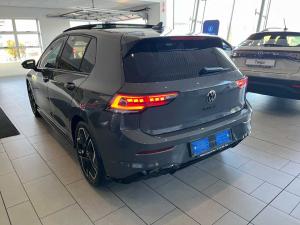 Volkswagen Golf 1.4TSI R-Line Plus - Image 14