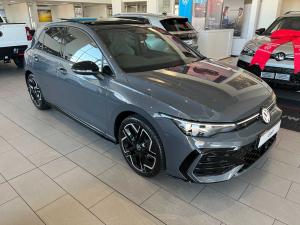 Volkswagen Golf 1.4TSI R-Line Plus - Image 2