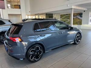Volkswagen Golf 1.4TSI R-Line Plus - Image 8