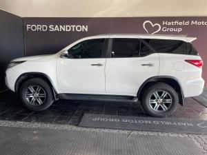 Toyota Fortuner 2.4GD-6 auto - Image 9