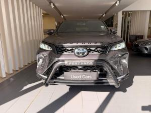 Toyota Fortuner 2.8GD-6 4x4 VX - Image 2