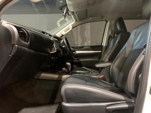 Toyota Hilux 2.8GD-6 double cab 4x4 Raider auto - Image 18