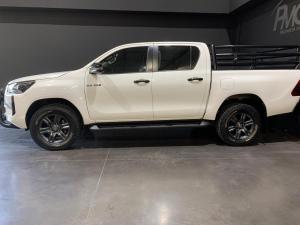 Toyota Hilux 2.8GD-6 double cab 4x4 Raider auto - Image 4