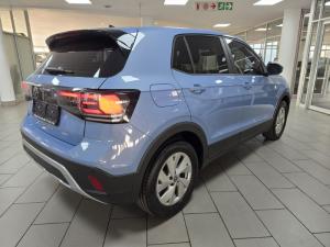 Volkswagen T-Cross 1.0TSI auto - Image 8