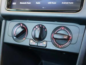 Volkswagen Polo Vivo hatch 1.4 - Image 15