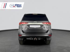 Toyota Fortuner 2.4GD-6 Raised Body automatic - Image 4
