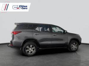 Toyota Fortuner 2.4GD-6 Raised Body automatic - Image 5