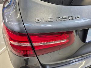 Mercedes-Benz GLC GLC250d 4Matic AMG Line - Image 15