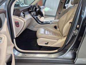 Mercedes-Benz GLC GLC250d 4Matic AMG Line - Image 25