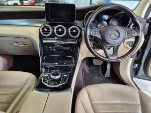 Mercedes-Benz GLC GLC250d 4Matic AMG Line - Image 27
