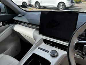 Geely E5 EM-i Apex - Image 14