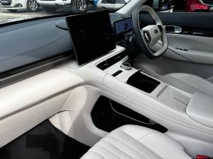 Geely E5 EM-i Apex - Image 7