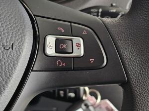 Volkswagen Polo Vivo hatch 1.6 Life - Image 14