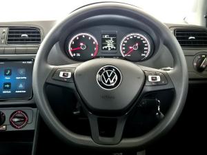 Volkswagen Polo Vivo hatch 1.4 - Image 24