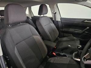 Volkswagen Polo hatch 1.0TSI Life manual - Image 21