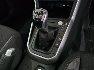 Volkswagen Polo hatch 1.0TSI Life manual - Image 26