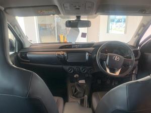 Toyota Hilux 2.4GD-6 double cab 4x4 SR - Image 11