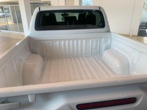 Toyota Hilux 2.4GD-6 double cab 4x4 SR - Image 9