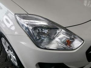 Suzuki Swift 1.2 GL manual - Image 12